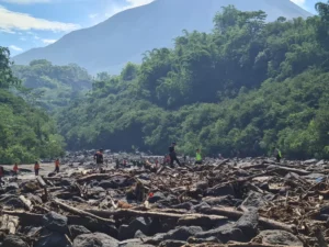 Magelang Dilanda Banjir Lahar Hujan: Satu Korban Meninggal, Empat Orang Hilang